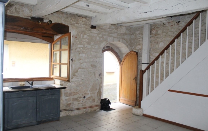 Maison de village   MAUVEZIN  43 m2 68 000 € 